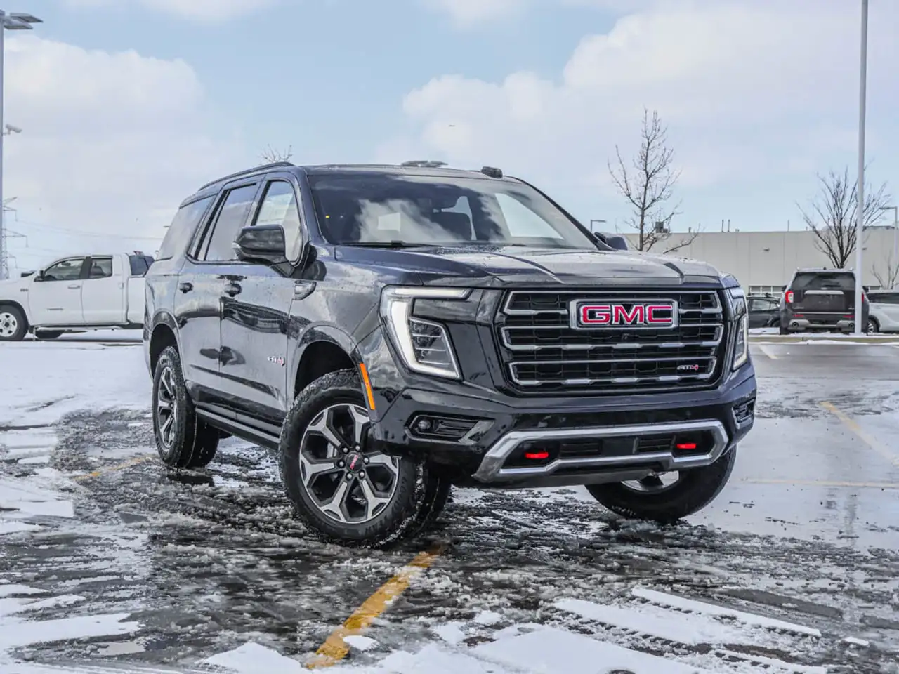 GMC Yukon снимка GMC Yukon