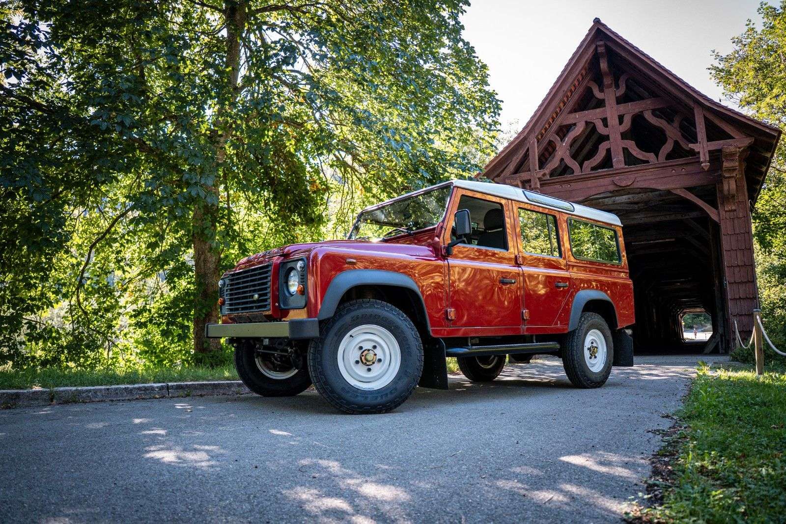 Land Rover Defender