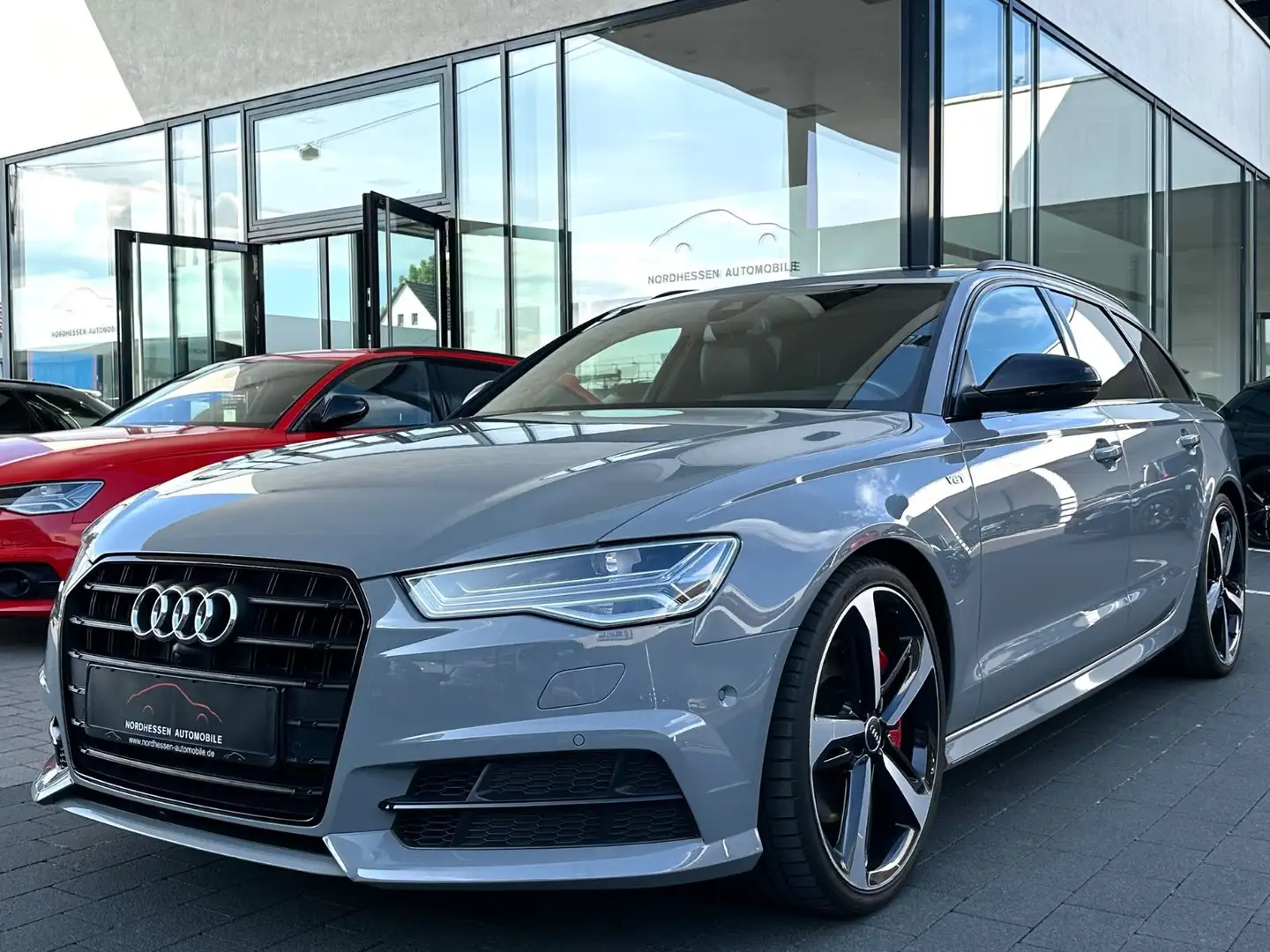 Audi A6 Avant 3.0 TDI quattro competition | Panorama Grau - 1