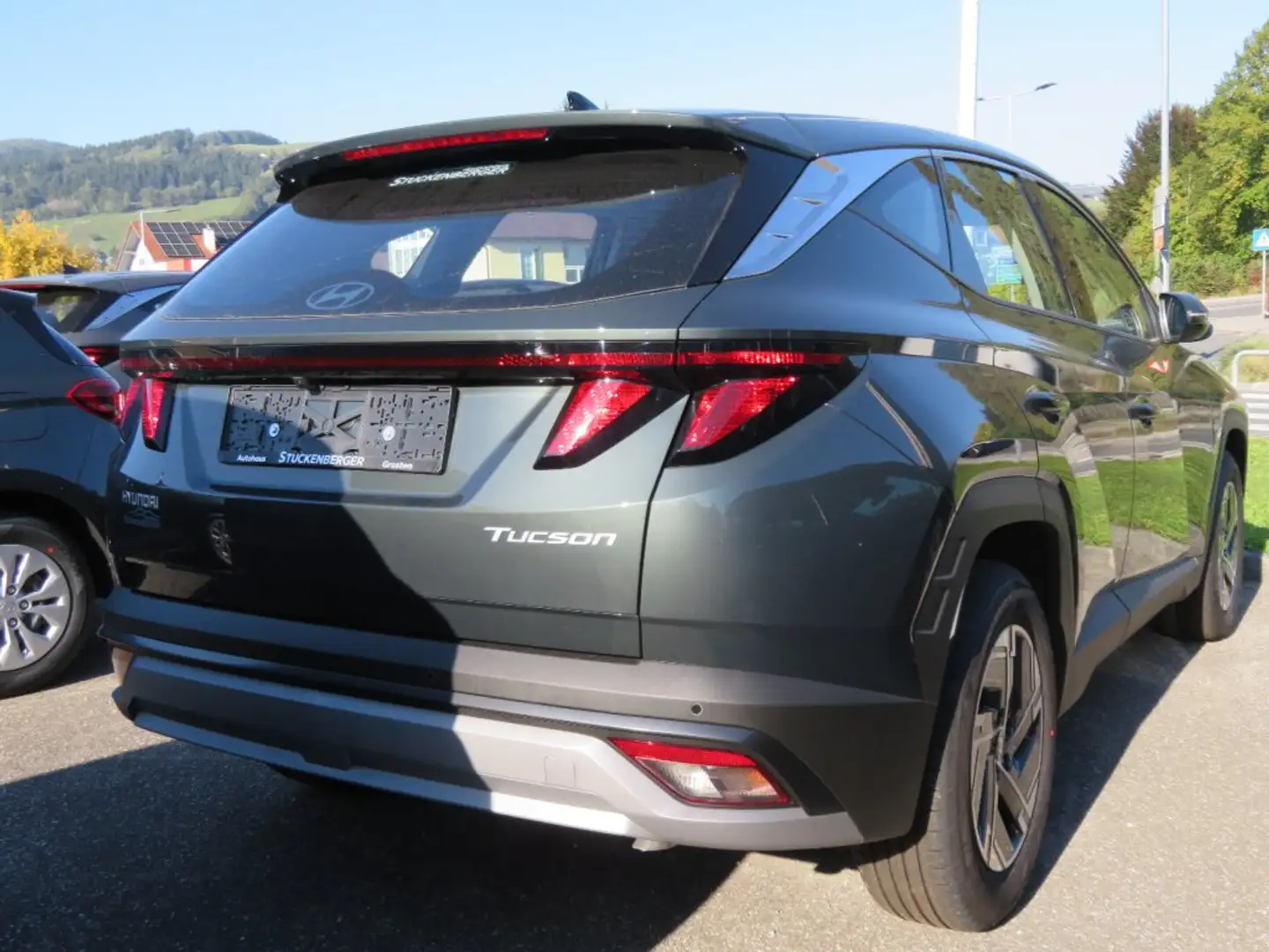 Hyundai TUCSON Edition 35 1,6 T-GDi 2WD Grün - 2