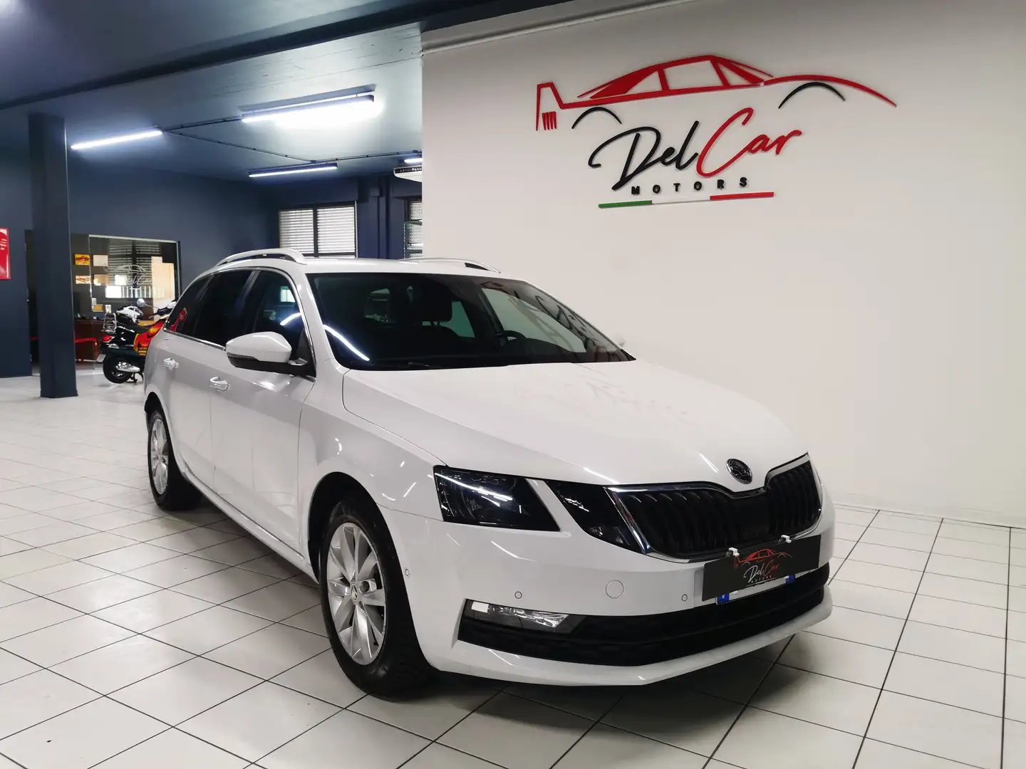 Skoda Octavia Wagon 1.4 tsi g-tec Executive  Unicoproprietario Weiß - 1