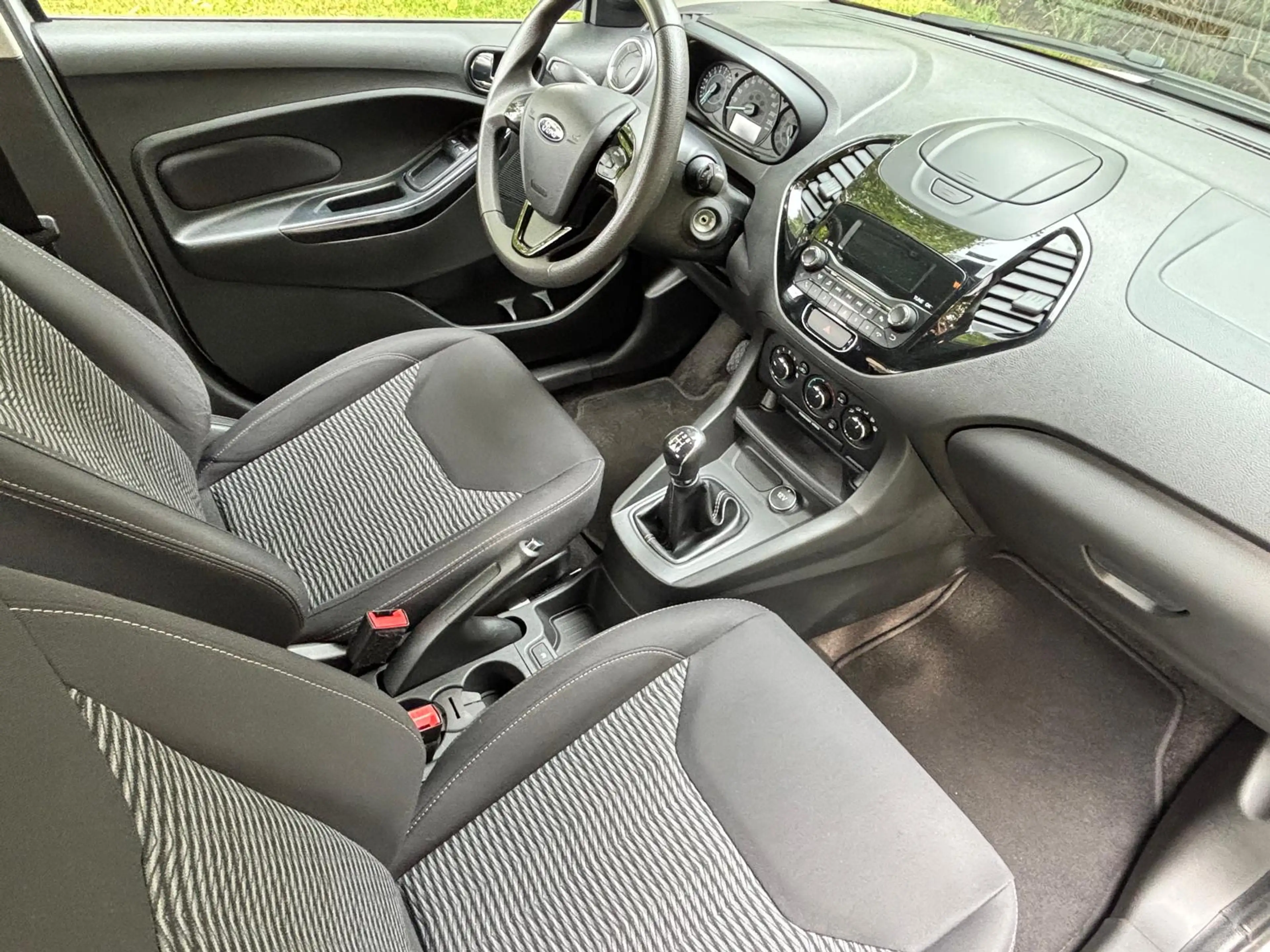 Ford Ka/Ka+ Cool AHK, Klima — photo 10