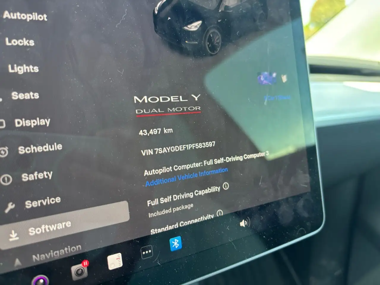 Tesla Model Y снимка Tesla Model Y