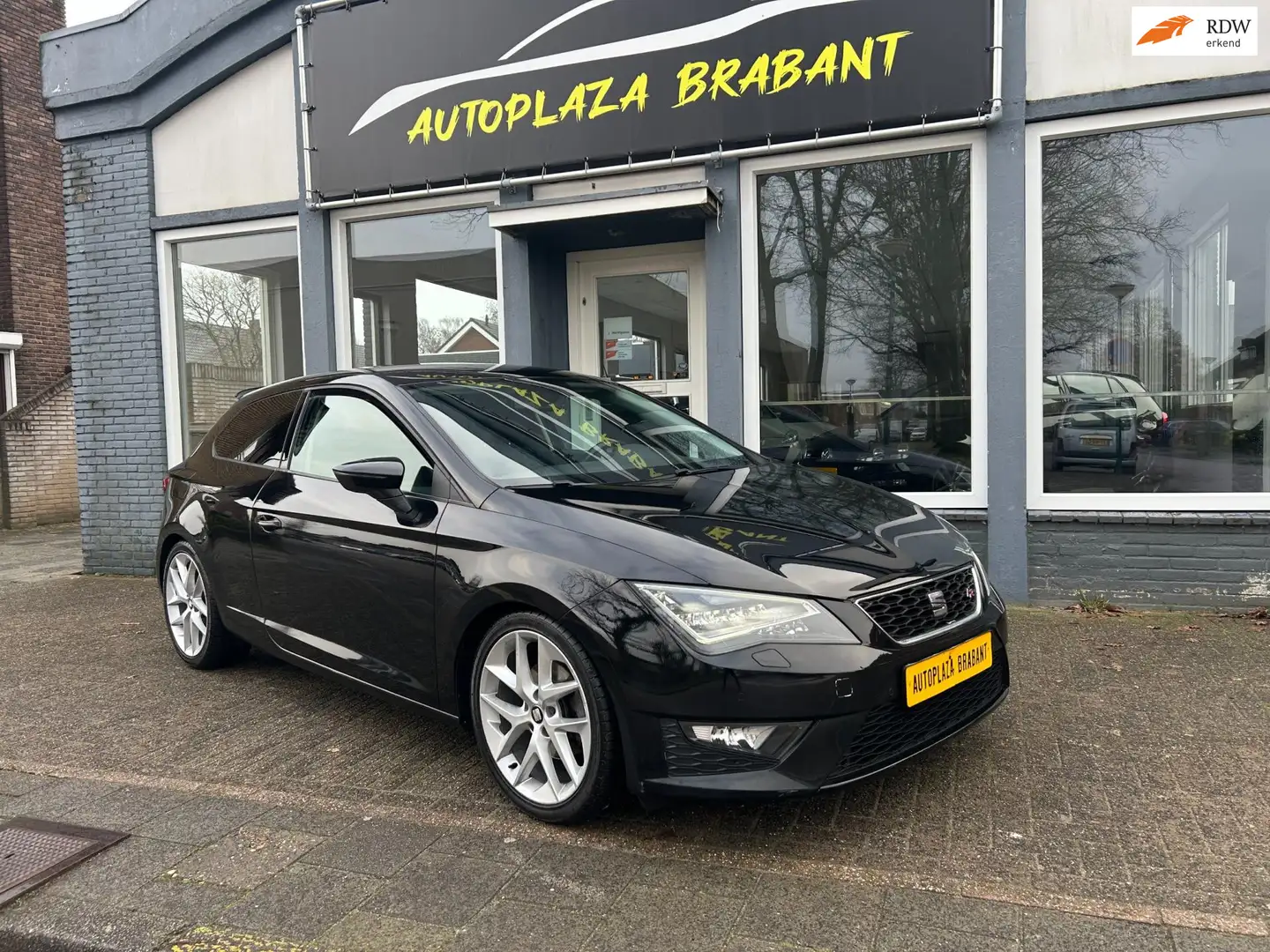 SEAT Leon SC 1.4 TSI ACT FR / NAVI / PDC / CRUISE / LED Schwarz - 1