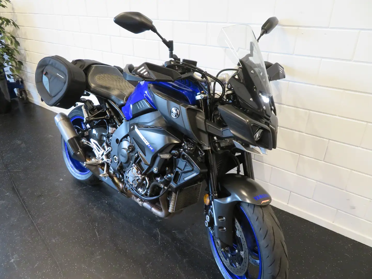 Yamaha MT-10 ABS TOURING MT10 NIEUWSTAAT! Kék - 2