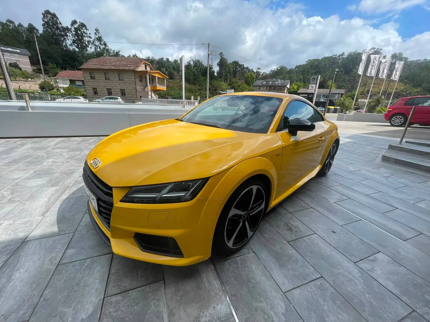 Audi TT TT Coupé 2.0 TFSI Quattro S-Tronic Black line edition Amarillo - 2