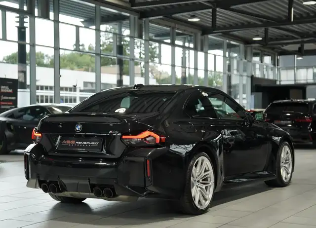 BMW M2 view 7