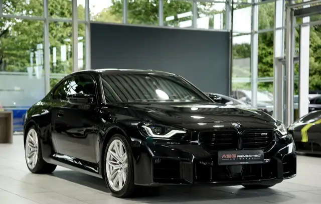 BMW M2 view 5