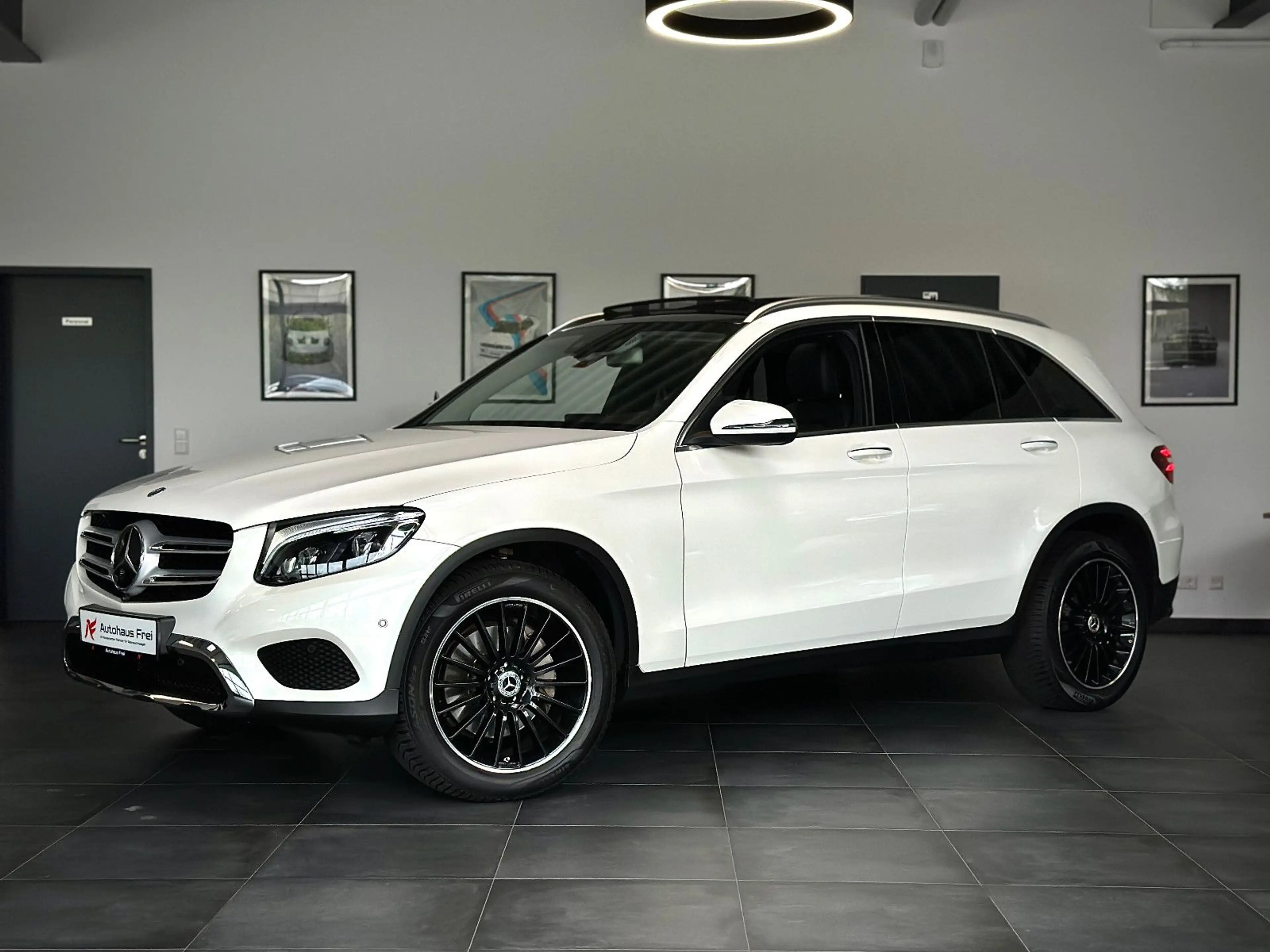 Mercedes-Benz GLC 250 4Matic Distro+*Kamera*Keyless*Burmester*