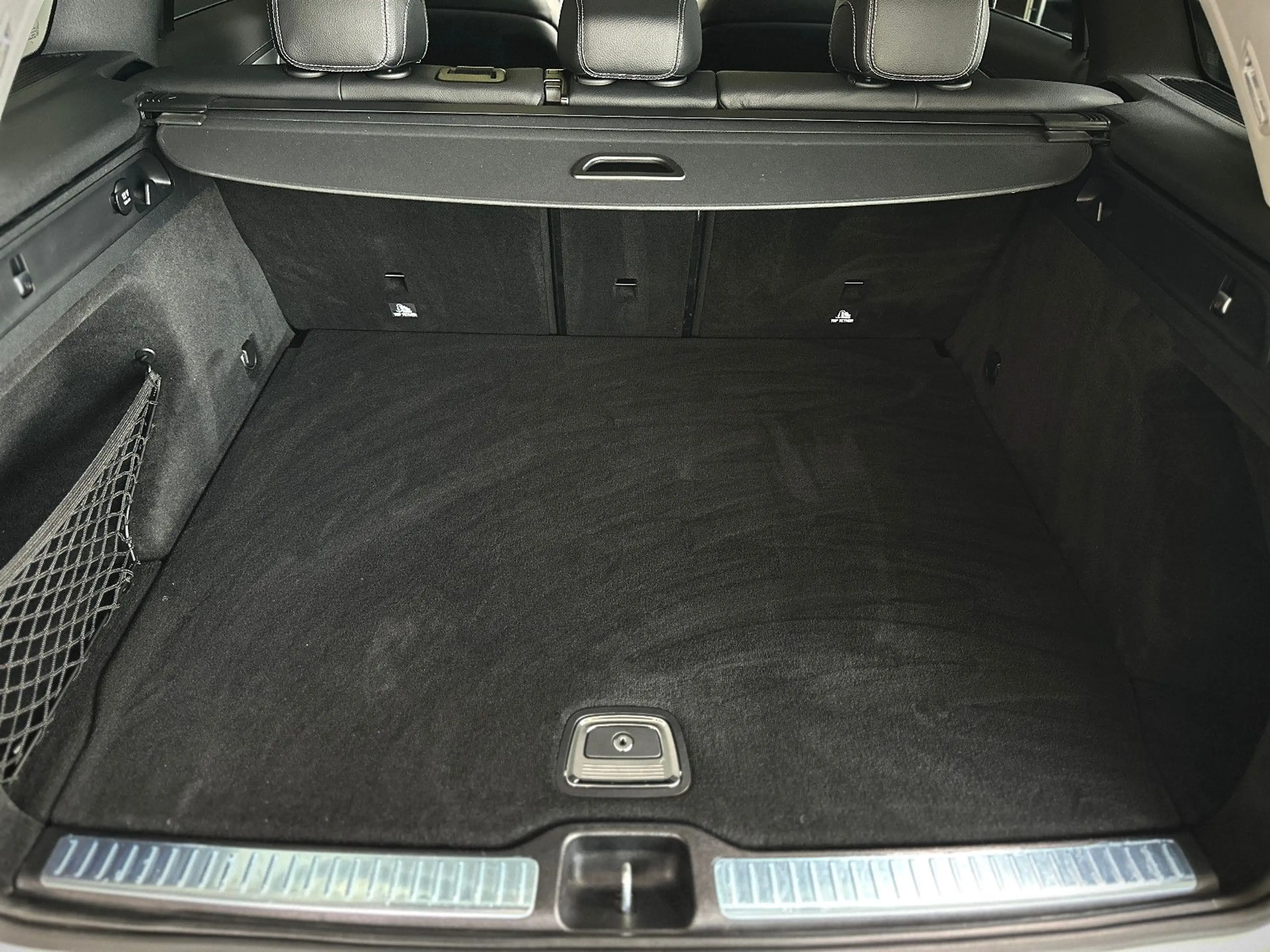 Mercedes-Benz GLC 250 4Matic Distro+*Kamera*Keyless*Burmester* — photo 13