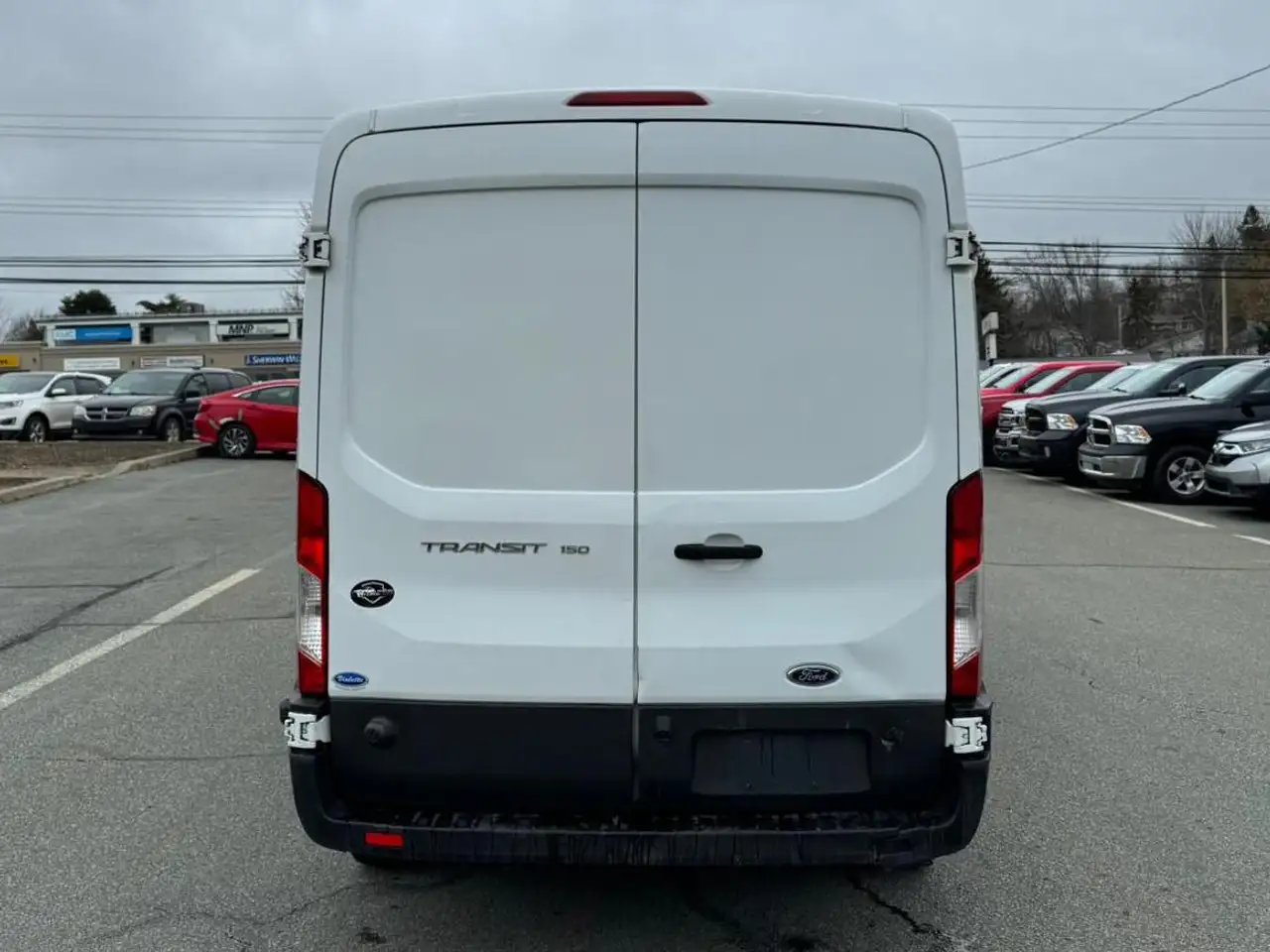 Ford Transit Cargo Van снимка Ford Transit Cargo Van