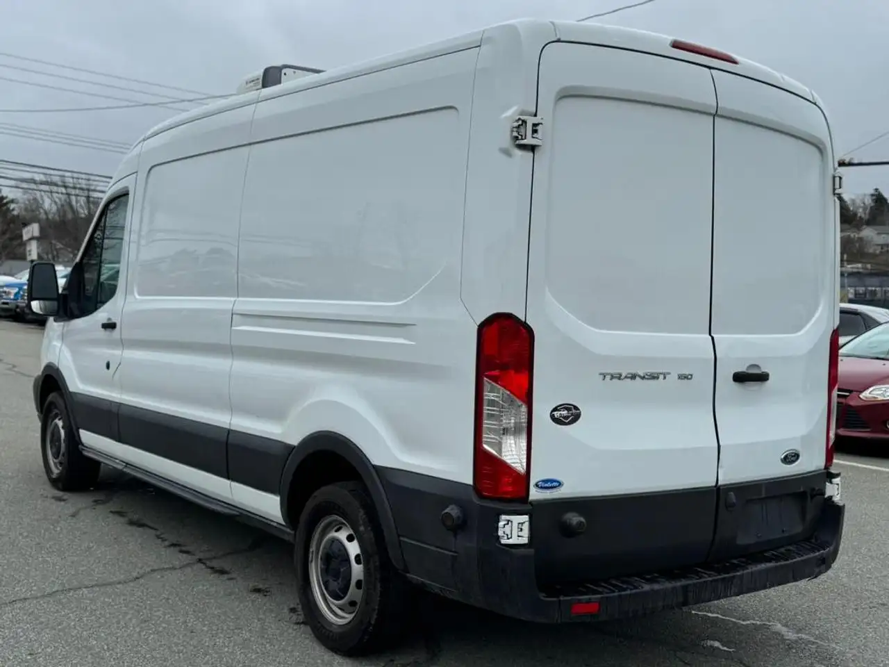 Ford Transit Cargo Van снимка Ford Transit Cargo Van