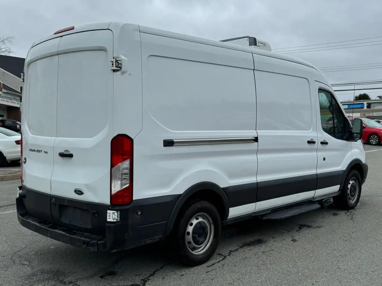 Ford Transit Cargo Van снимка Ford Transit Cargo Van