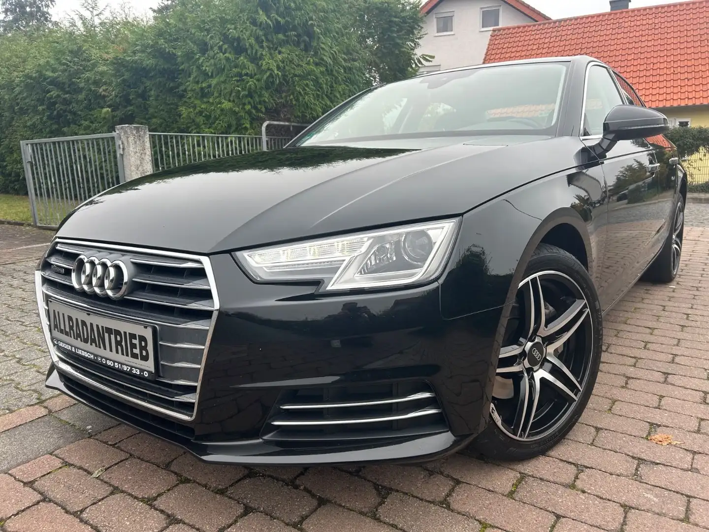 Audi A4 Lim. Quattro*Sport*Virtual*Xenon*Navi*Eu6* Noir - 1