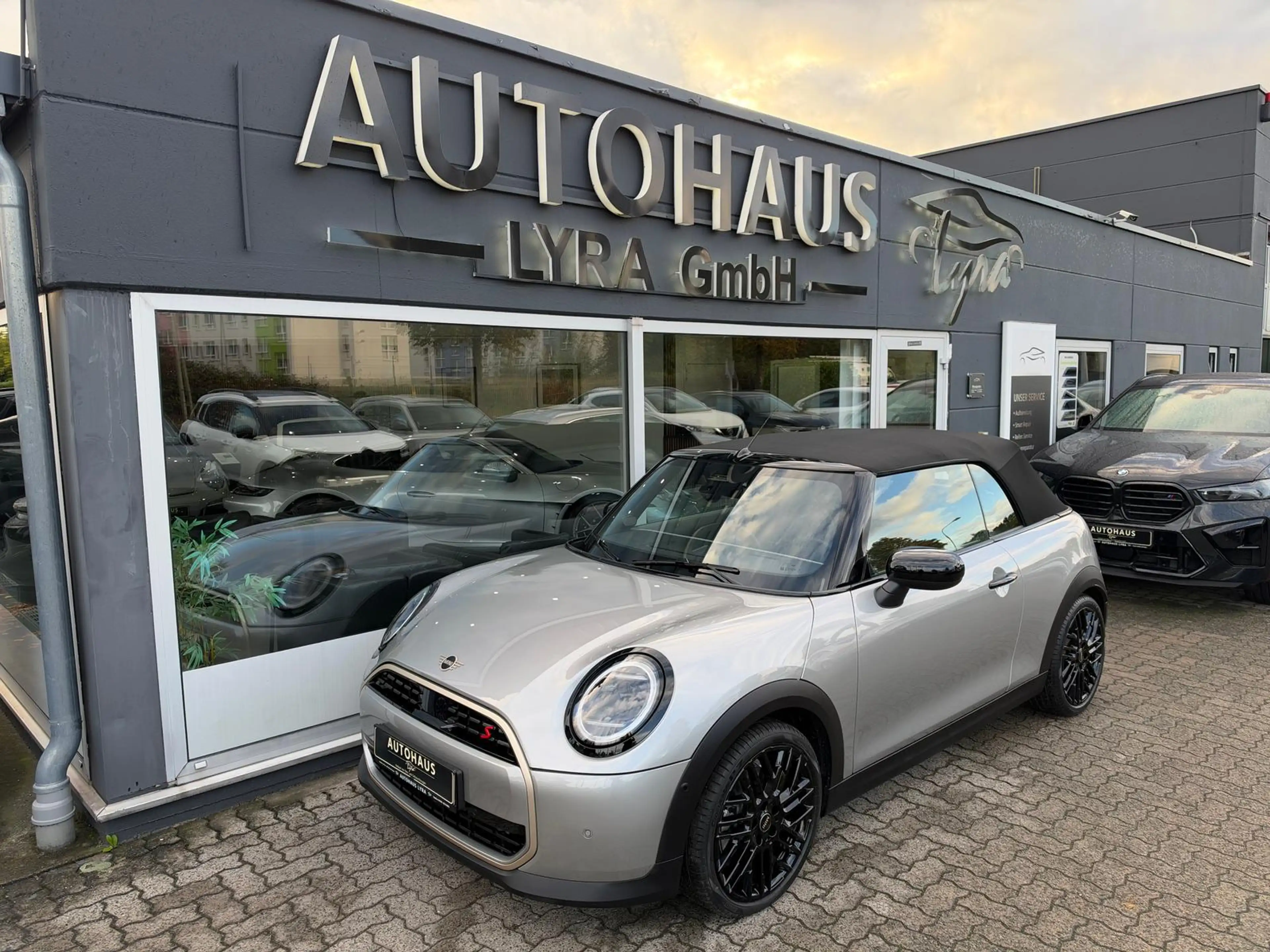 MINI Cooper S Cabrio *LED*NAVI*H&K*KAMERA*HUD*KEYLESS* — photo 6