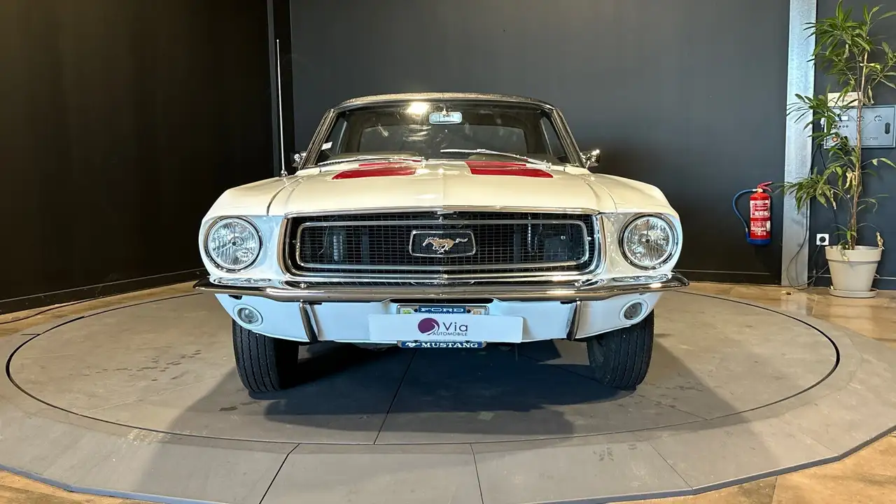 Ford Mustang L200 Ci 3.3 Code T 6 cylindres, foto 2