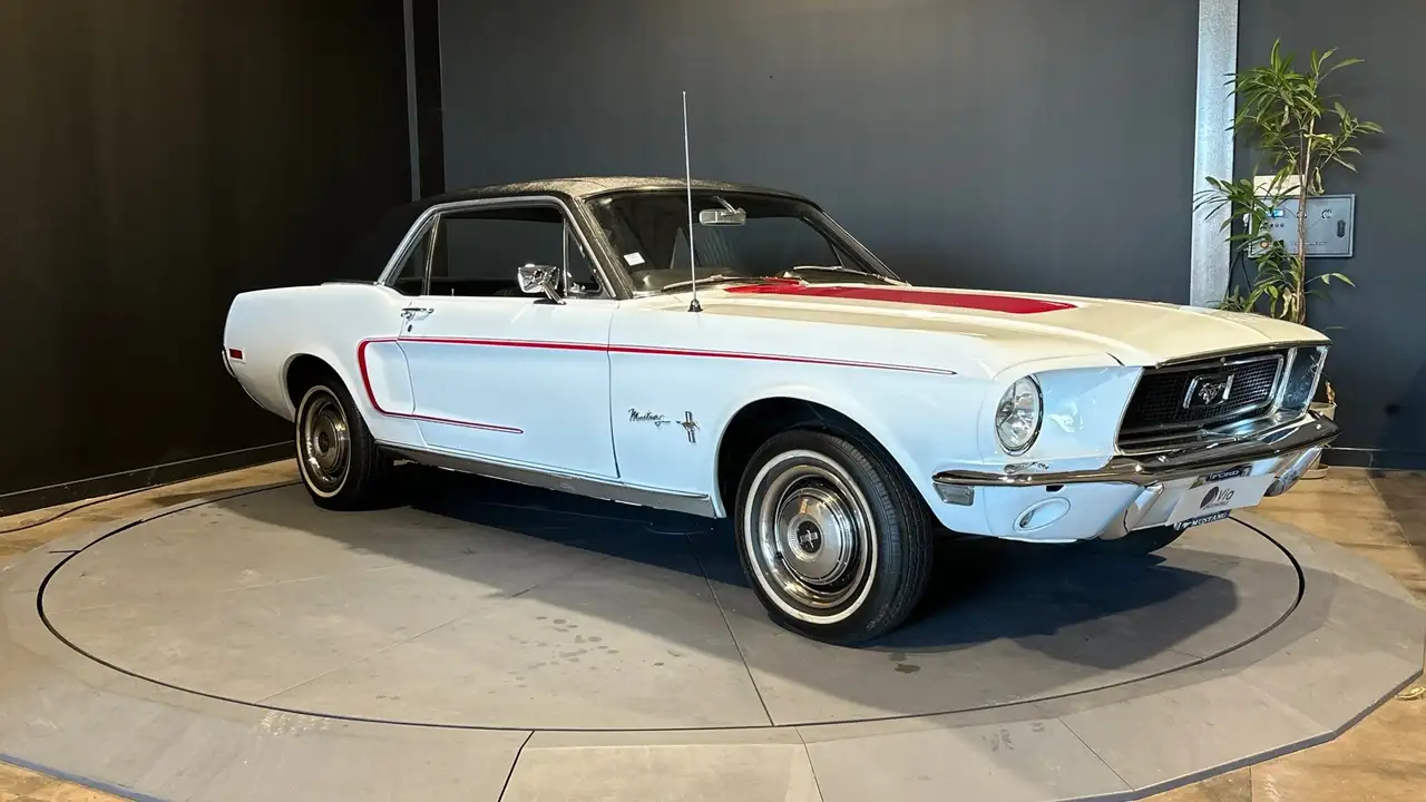 Ford Mustang L200 Ci 3.3 Code T 6 cylindres, foto 3