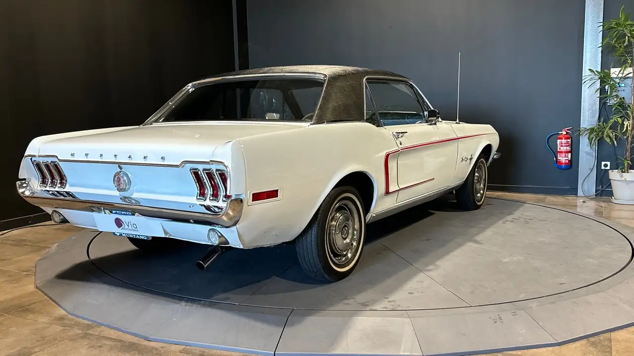 Ford Mustang L200 Ci 3.3 Code T 6 cylindres, foto 6