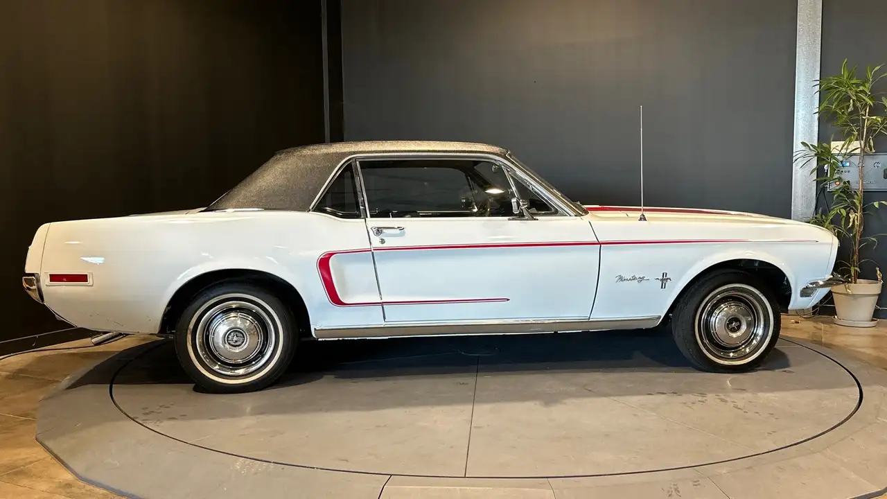 Ford Mustang L200 Ci 3.3 Code T 6 cylindres, foto 5