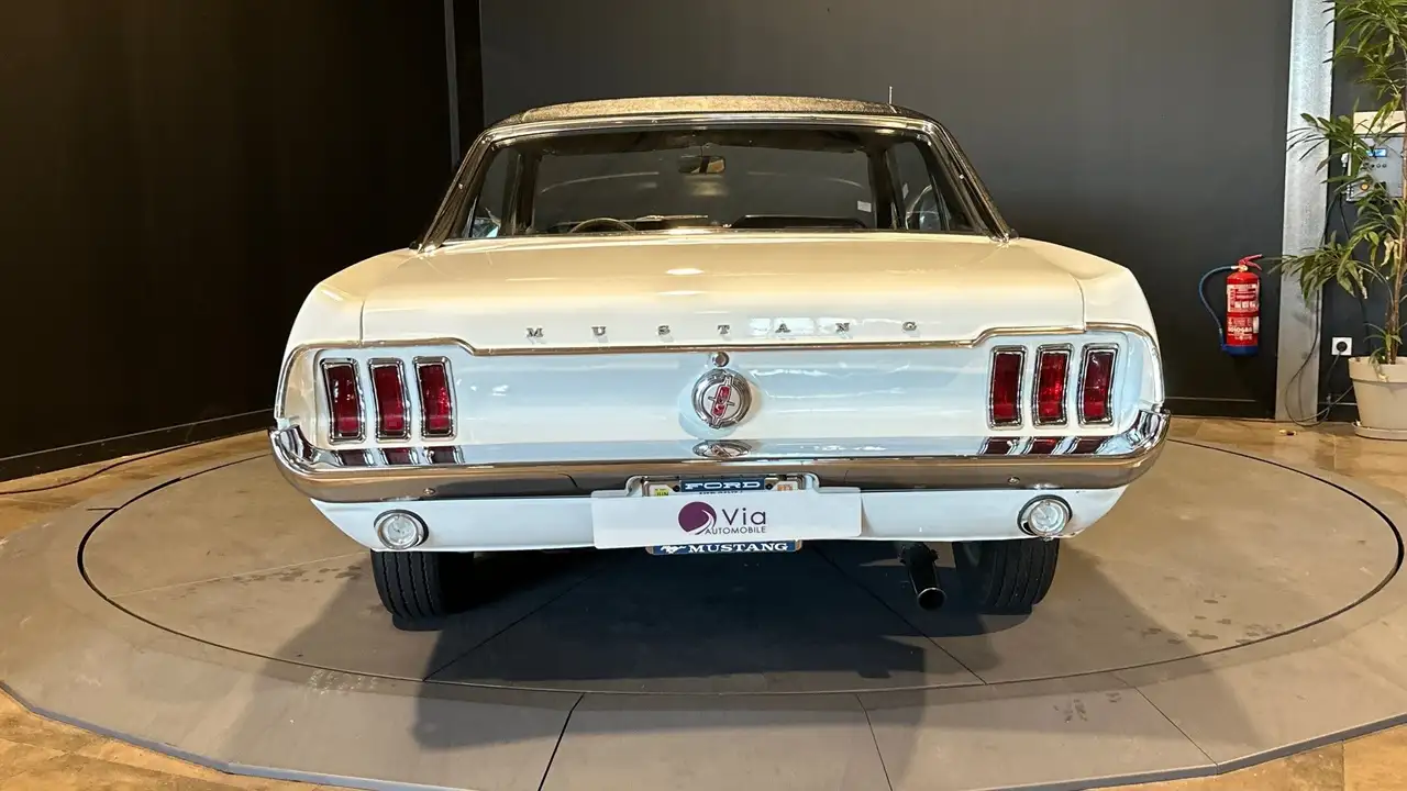 Ford Mustang L200 Ci 3.3 Code T 6 cylindres, foto 7