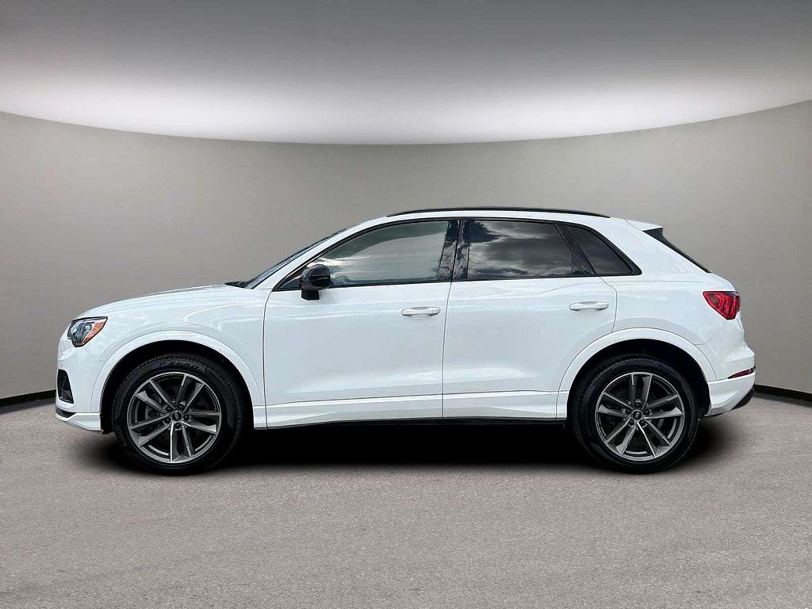2022 Audi Q3