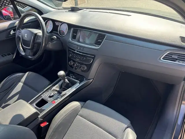 Peugeot 508 view 10