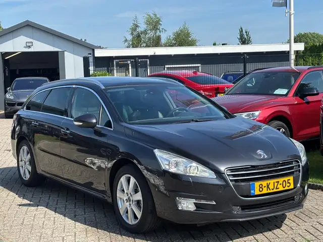 Peugeot 508 view 3