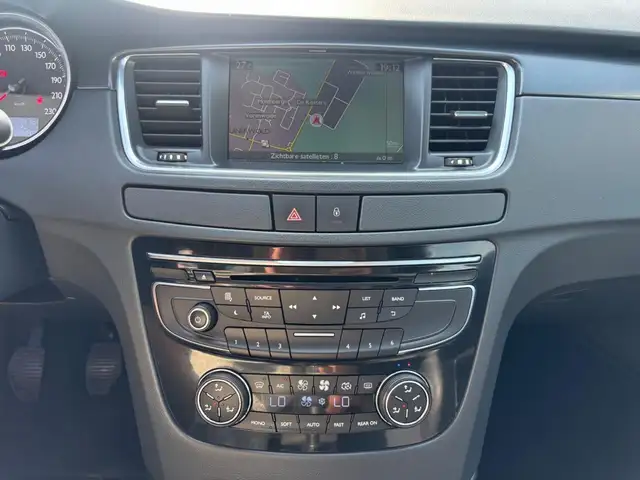 Peugeot 508 view 12