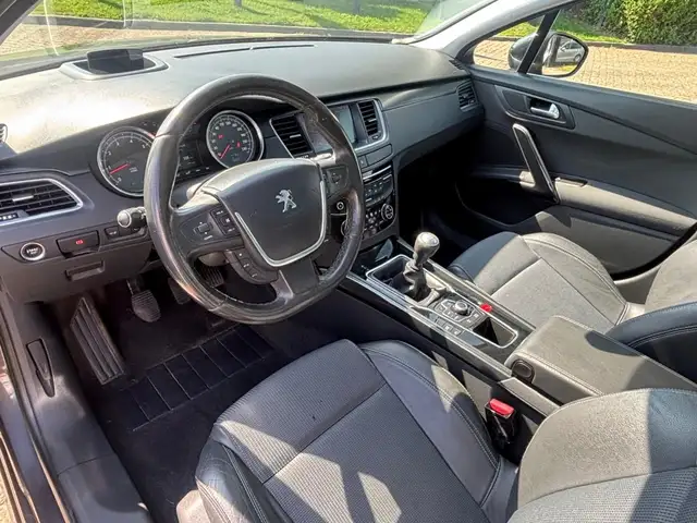 Peugeot 508 view 11