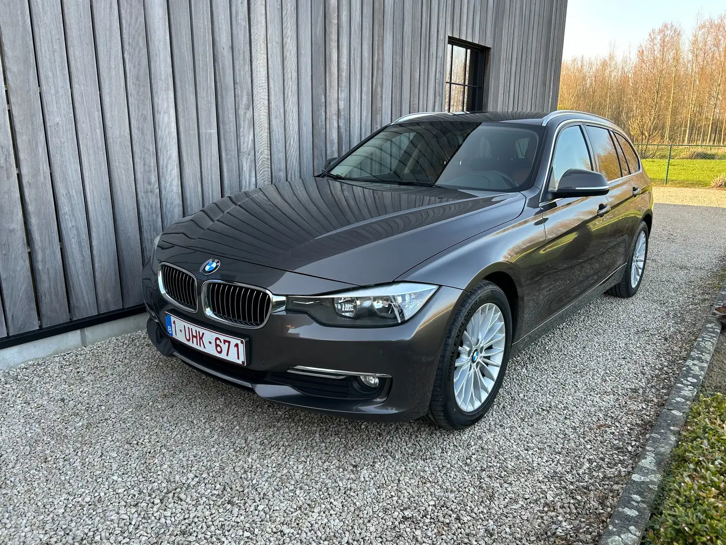 BMW 318 318d Touring Luxury Line Brun - 2