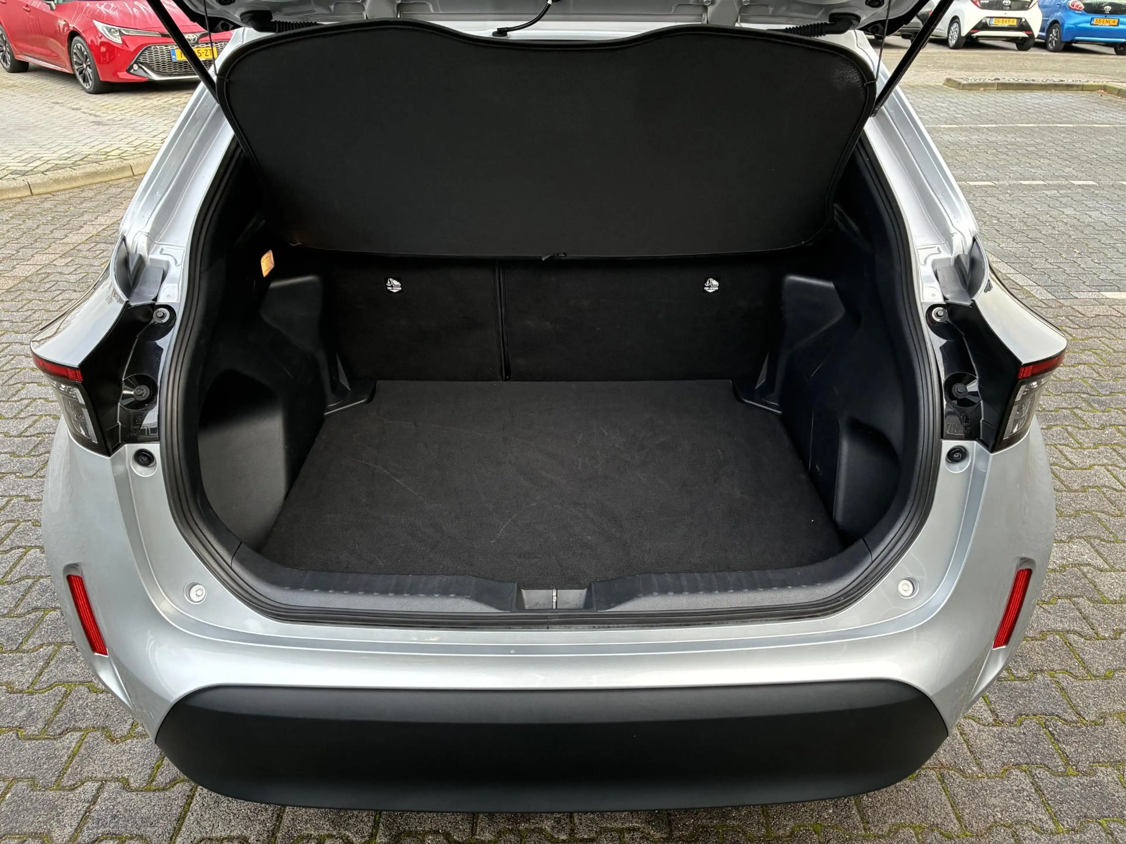 Toyota Yaris Cross HYBRID 115 DYNAMIC STOEL/STUURVERW APPLE/ANDROID K — photo 13