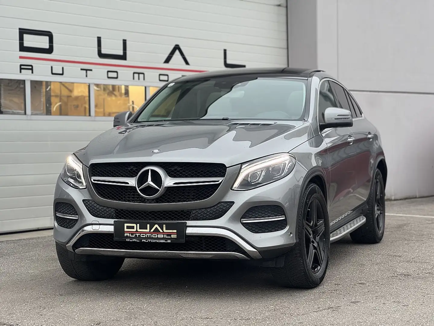 Mercedes-Benz GLE 350 d Coupé 4MATIC Aut.|AHK|LED|PANO|MEMORY Grau - 1