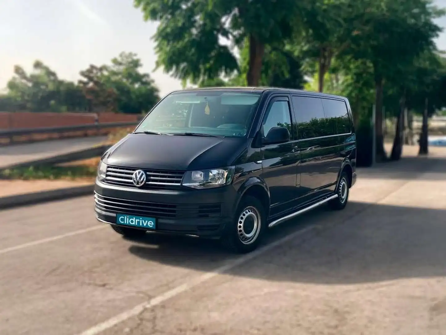 Volkswagen Transporter Kombi PRO Corto TN 2.0 TDI BMT 84CV Noir - 2