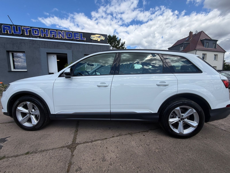 Audi Q7 45 TDI quattro basis — photo 6