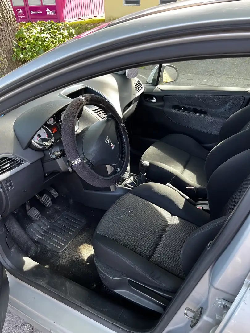 Peugeot 207 95 VTi Sport - 1