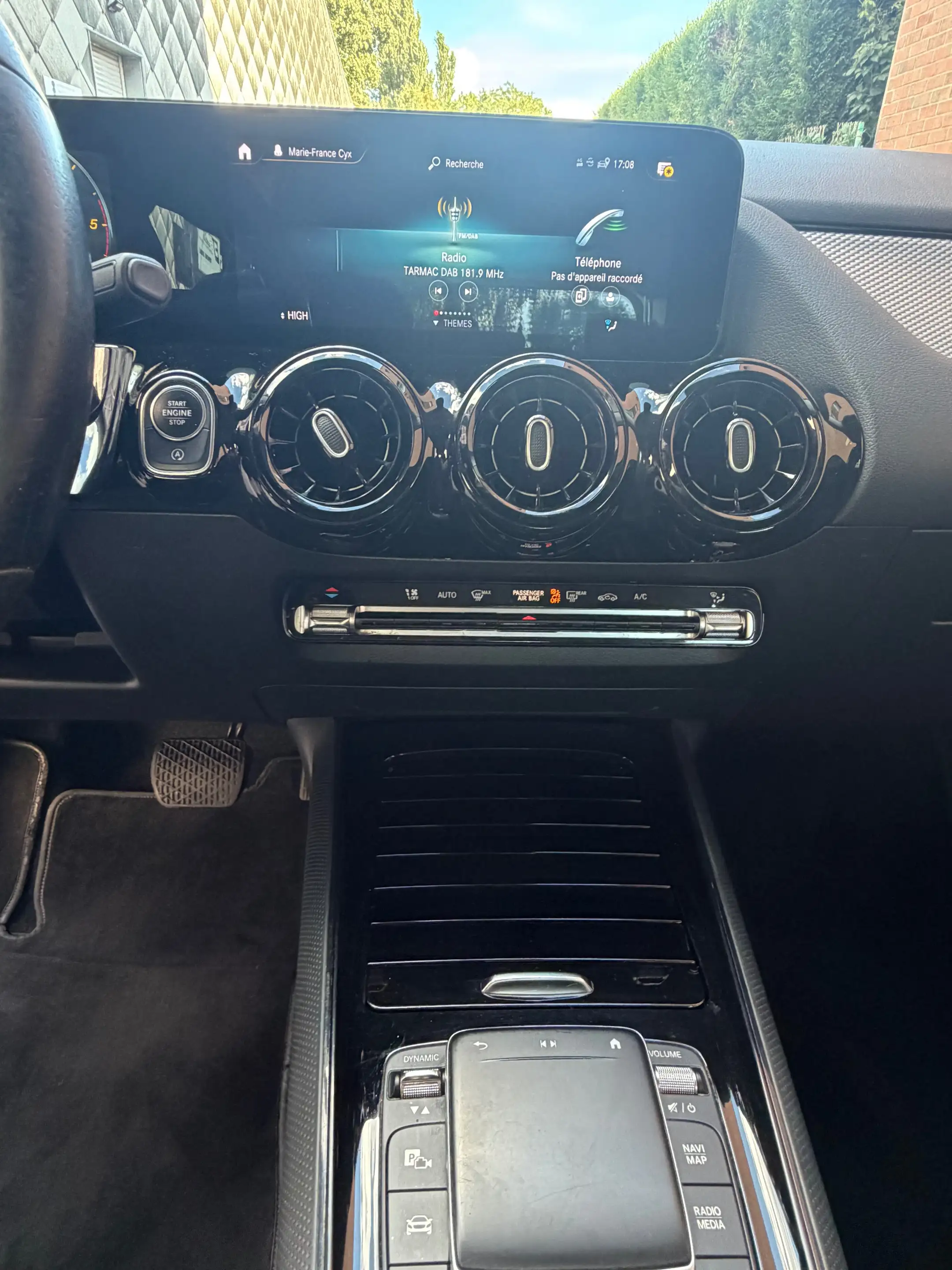 Mercedes-Benz B 180 B 180 d Business Solution — photo 12