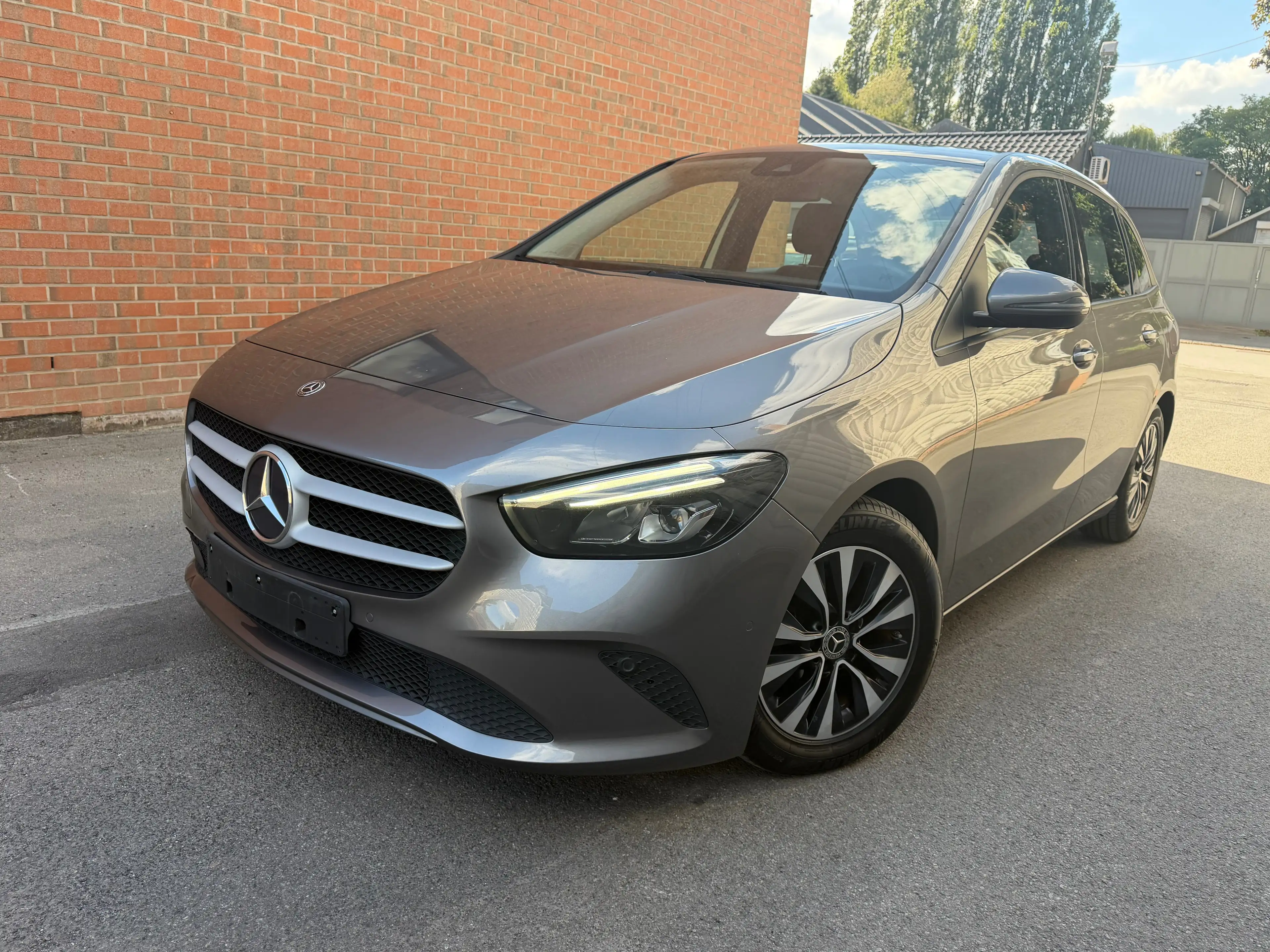 Mercedes-Benz B 180 B 180 d Business Solution