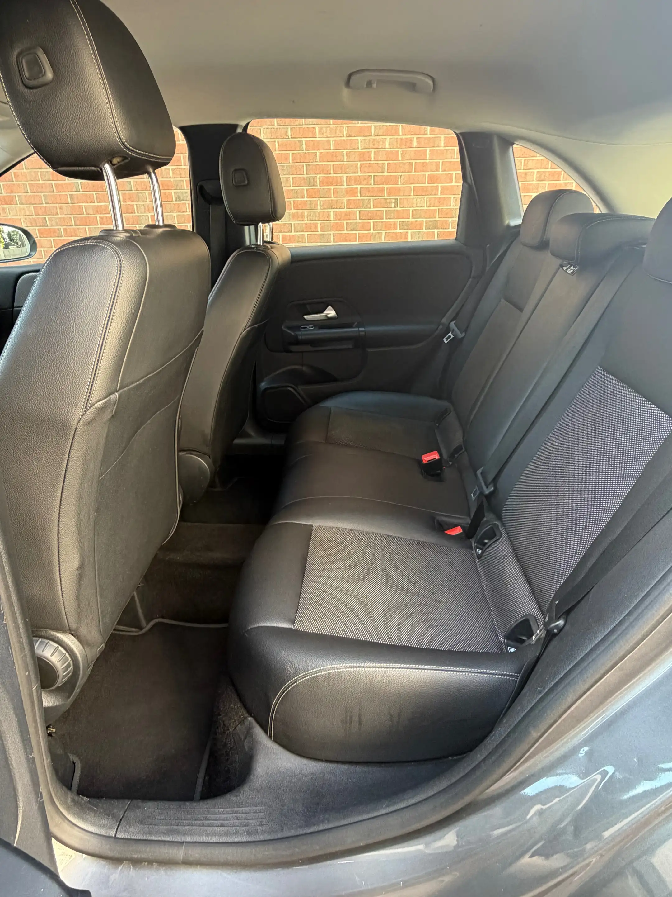 Mercedes-Benz B 180 B 180 d Business Solution — photo 10