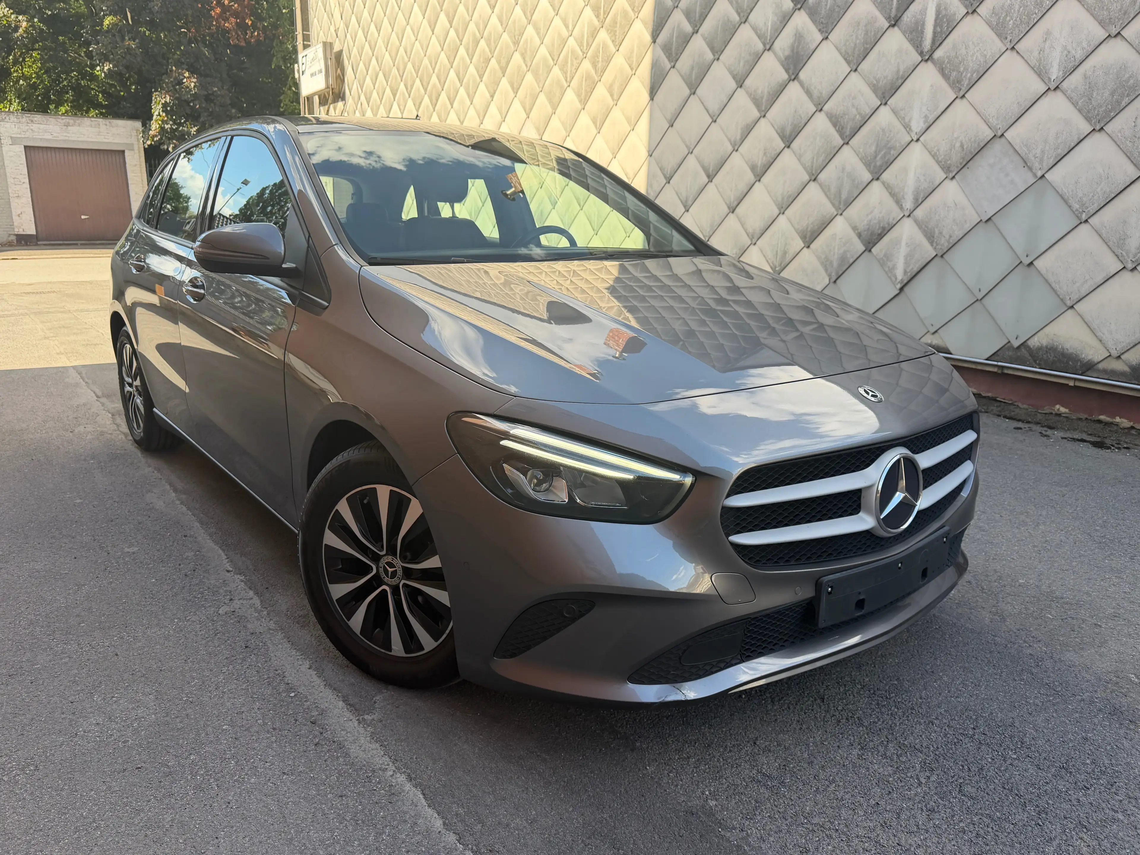 Mercedes-Benz B 180 B 180 d Business Solution — photo 2