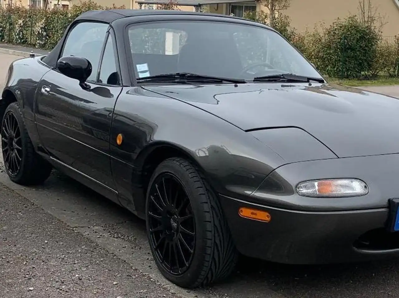 Mazda MX-5 MX5 Cabriolet 1.6i Hard Top