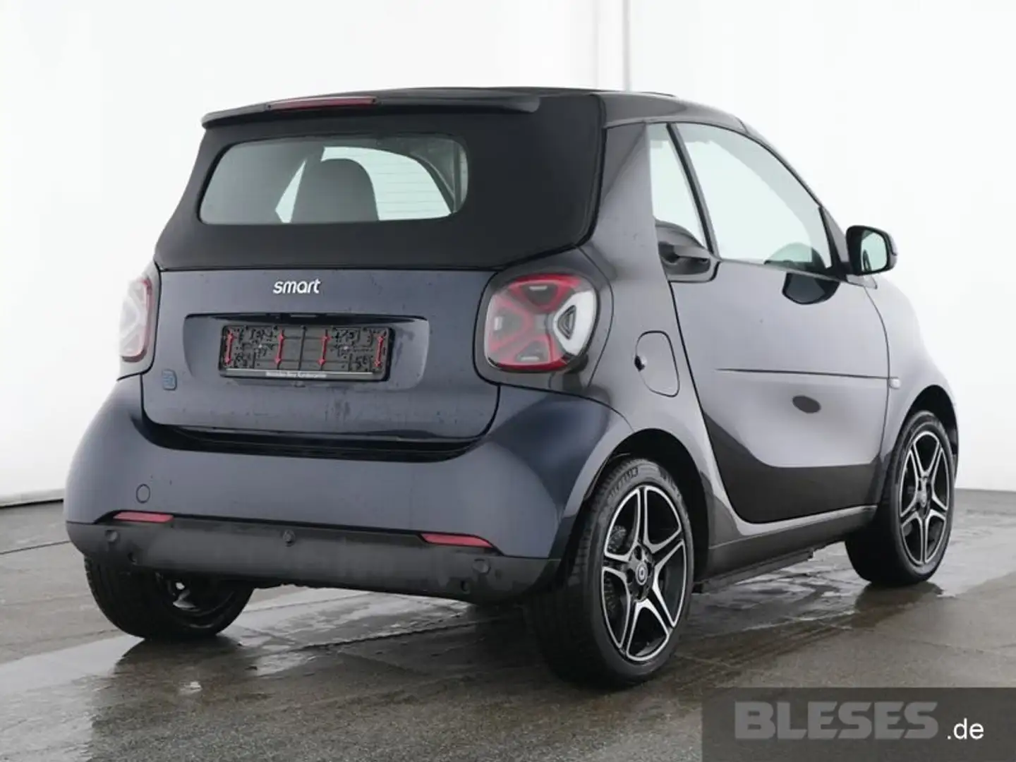 smart forTwo smart EQ Cabrio Prime Exklusive Plus+22kW+Kamera Blau - 2