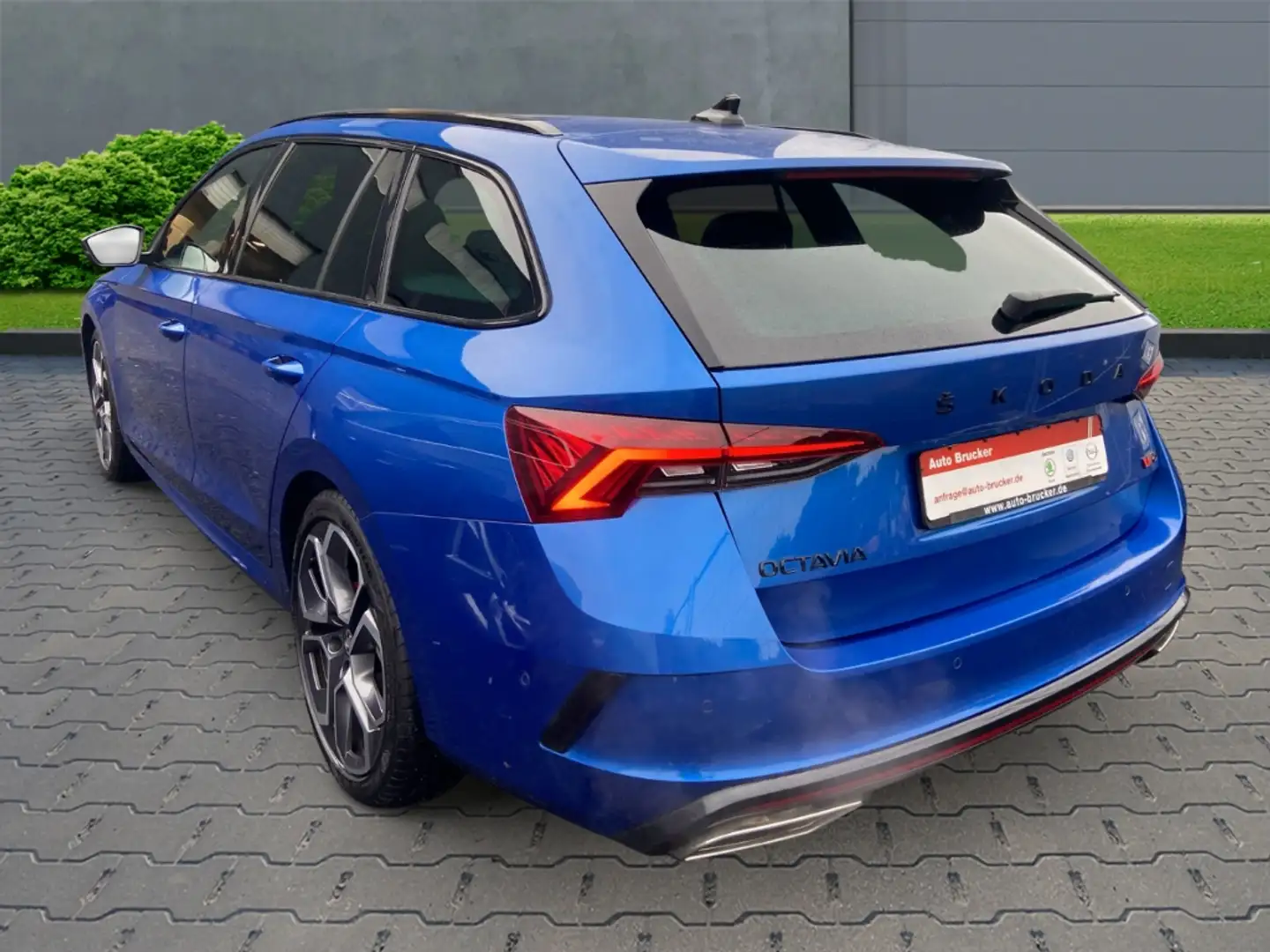 Skoda Octavia Combi RS 4x4 2.0 TDI+Alufelgen+Navi+Klimaautomatik Blau - 2