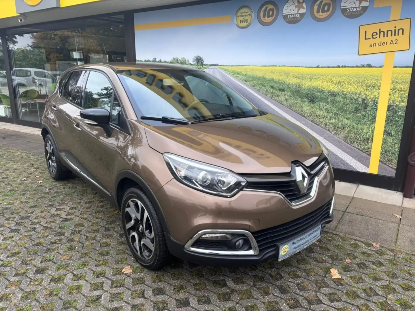 Renault Captur mit Klima & Sitzheizung Klima Navi Einparkhilfe Barna - 2
