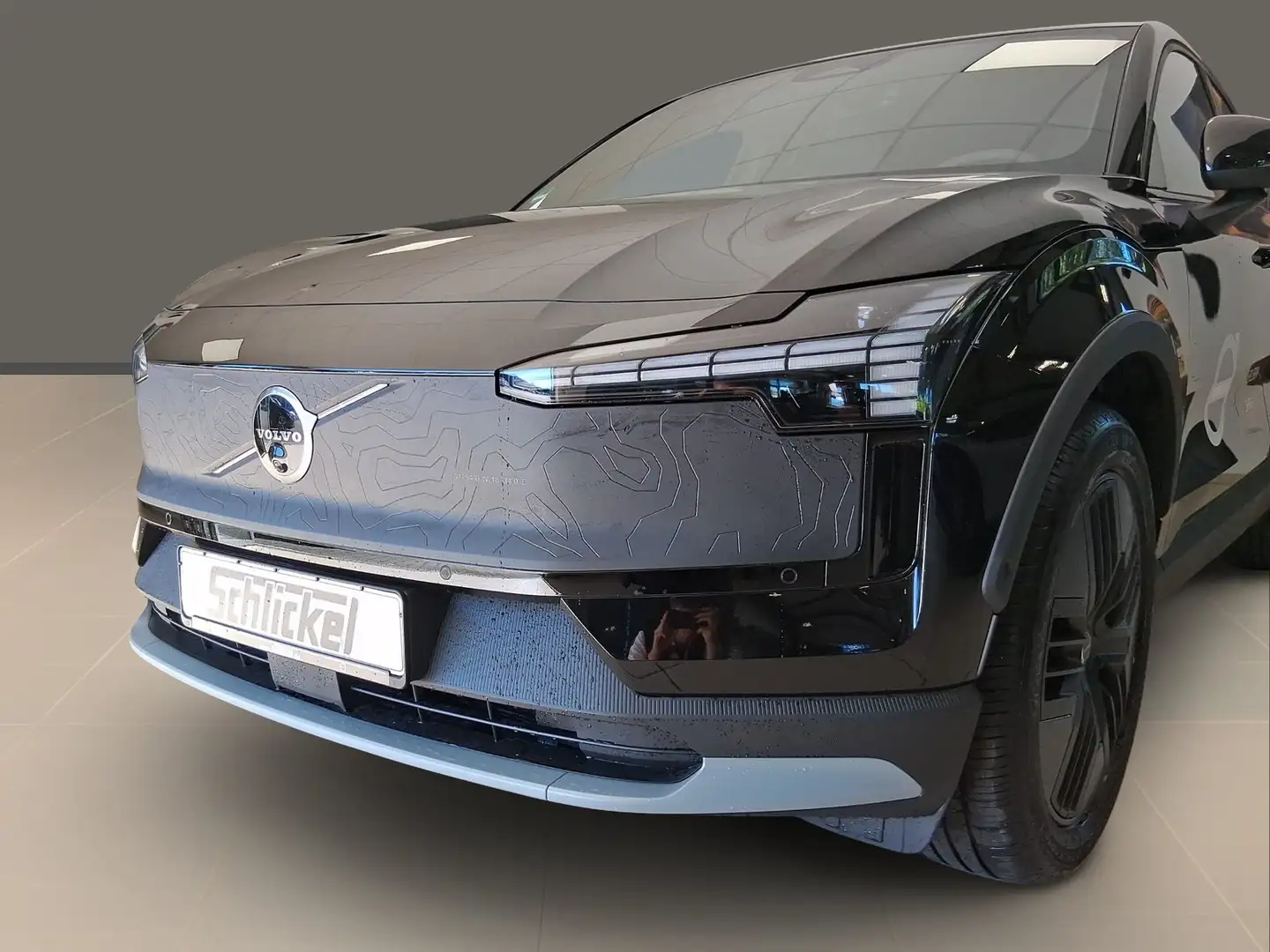 Volvo EX30 Cross Country Twin Motor Performance AWD Ultra Schwarz - 2