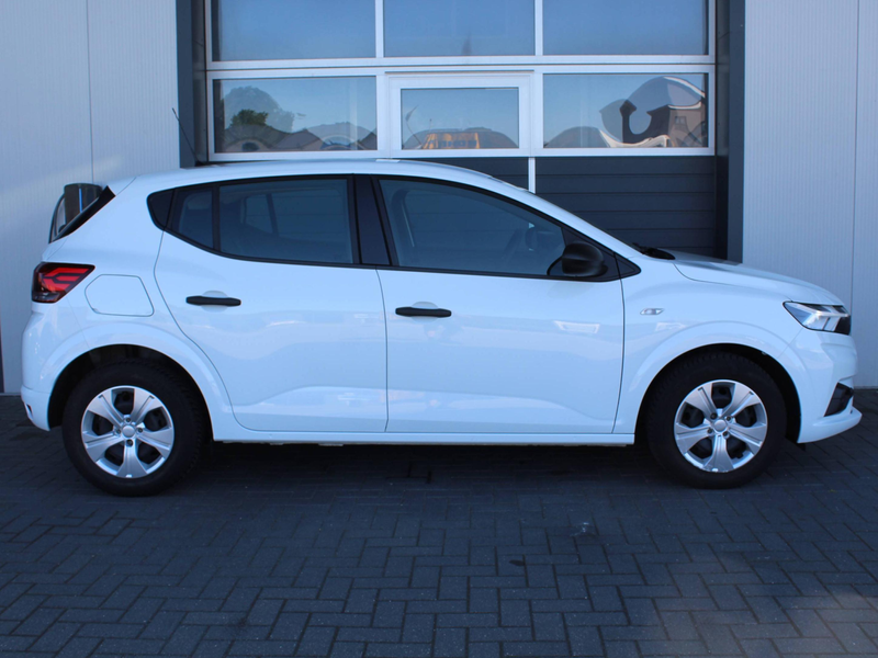 Dacia Sandero Essential — photo 5