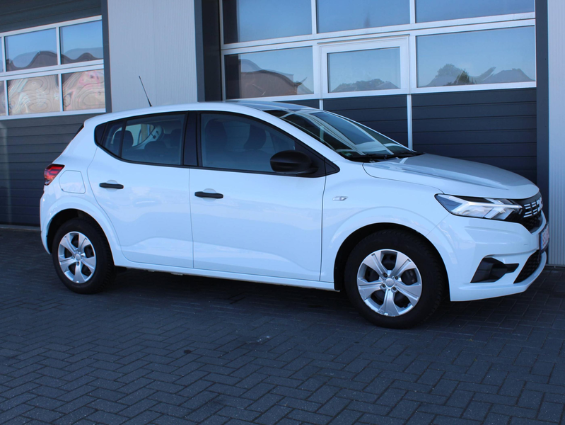 Dacia Sandero Essential — photo 4