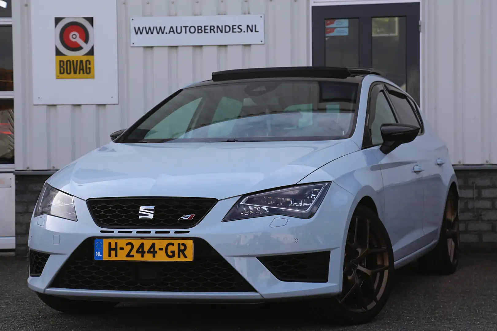 SEAT Leon 2.0 TSI Cupra 280PK Aut.*Perfect Onderh.*Pano/Spor Weiß - 1