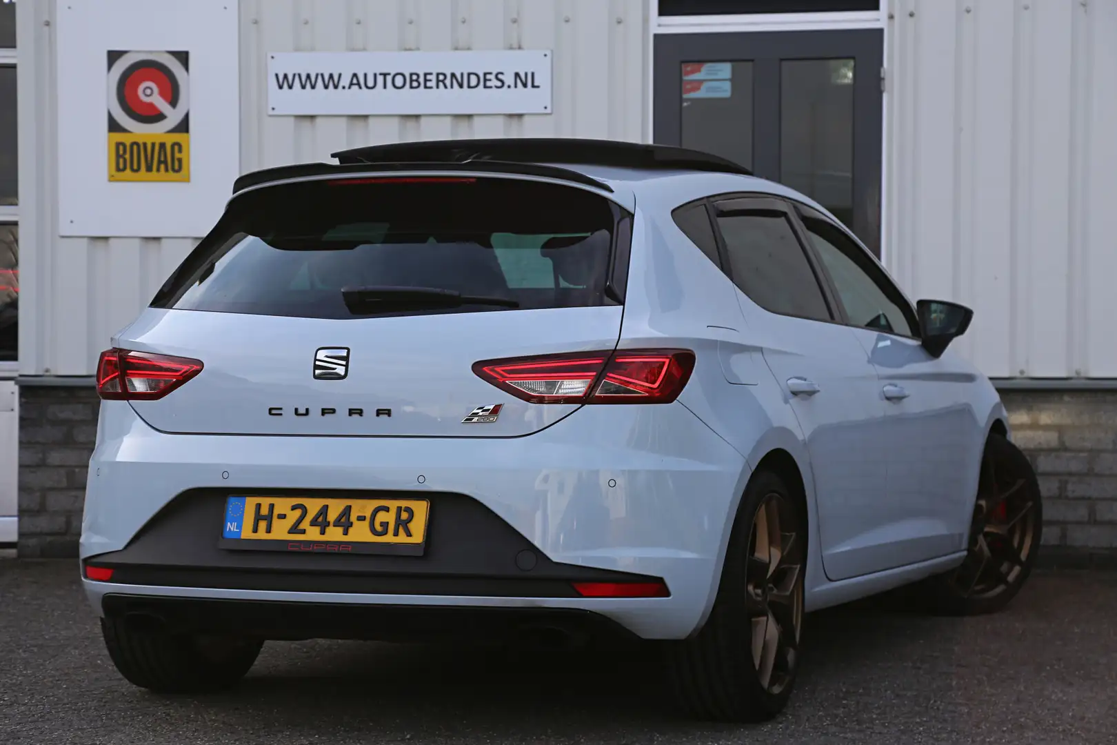 SEAT Leon 2.0 TSI Cupra 280PK Aut.*Perfect Onderh.*Pano/Spor Weiß - 2