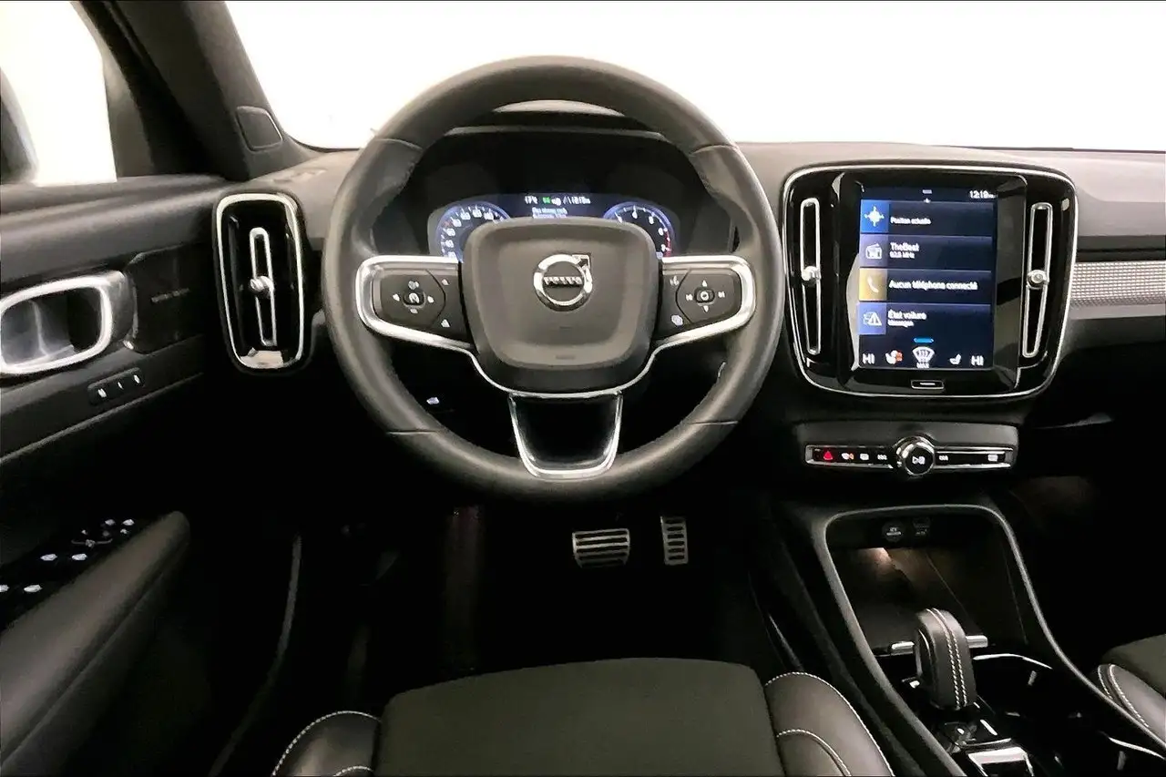 Volvo XC40 снимка Volvo XC40