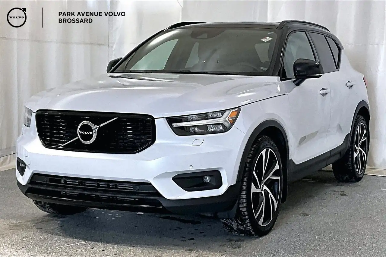 2022 Volvo XC40